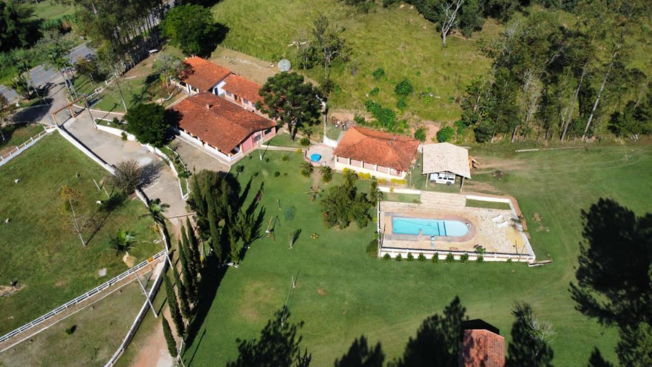 Fascinacao Cafe Hotel Cunha Exterior photo